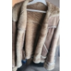 Image 3 : Vintage Men's Mirabel Sheepskin Coat Size 44 Tagged (Narrow Fit) w/ Zippered Closure