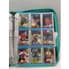 Image 3 : Binder of O-Pee-Chee 1989 Hockey Cards