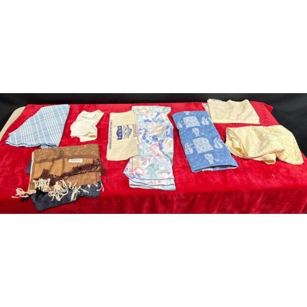 Tableclothes and Assorted Linens