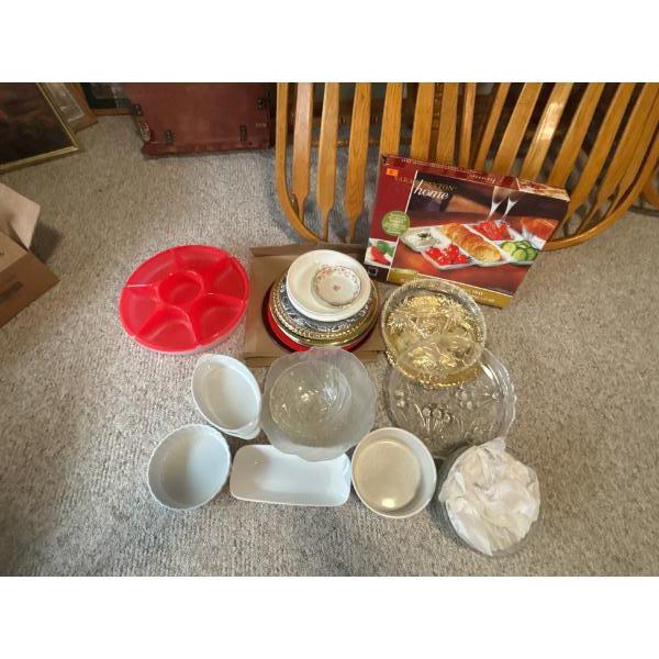Collection Of Serving Dishes & Bowls 