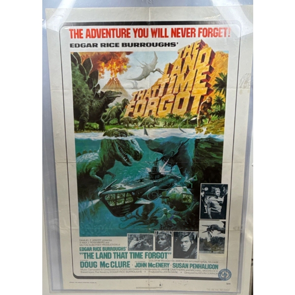 The Land That Time Forgot starring Doug McClure Movie Poster 27Wx41H