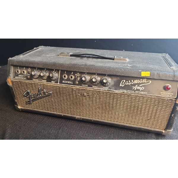 Vintage Fender Bassman Amplifier