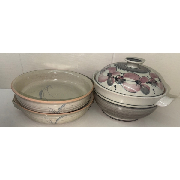 Stunning Studio Style Stonewear Pottery Casserole Dish & 2 Shallow Pie Plates 