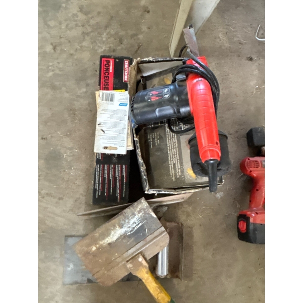 Sanders With Sanding Paper, Drywall, & Trowels 