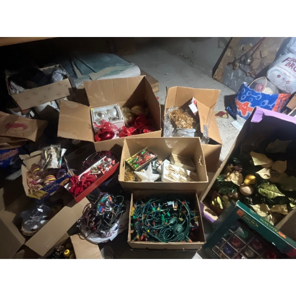 amazing collection of vintage Christmas items pair an apple front door, wreath, glass Christmas bulb