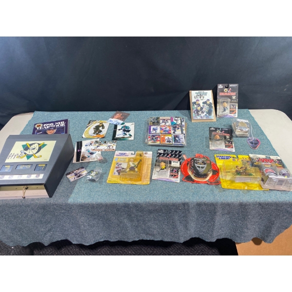Anaheim Ducks Memorabilia