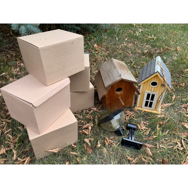 Yard Decor Lot,Bird Houses New In Box Solar Lights