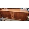 Image 12 : Mid-Century Modern Teak Long Boy Dresser by Dyrlund