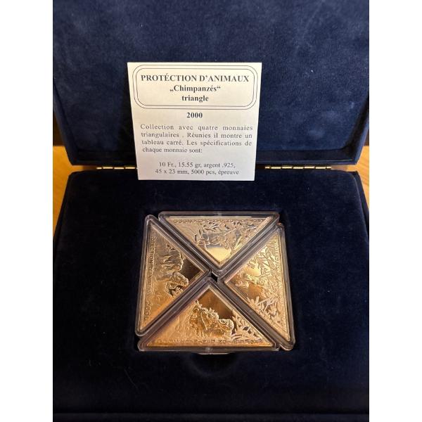 2000 4 piece set Chimpanzee Triangle 15.55g each .925 silver 