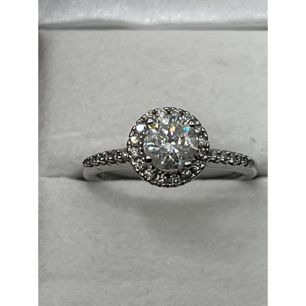 14K White Gold and Uncertified Round Cut Diamond Ring