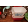 Image 3 : Pyrex Kitchenware: Carafe, Rectangular Containers, Pie Plate- Other Assorted Glassware Included