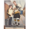 Image 2 : 18" x 25" Autographed Boston Bruins Bobby Orr Print