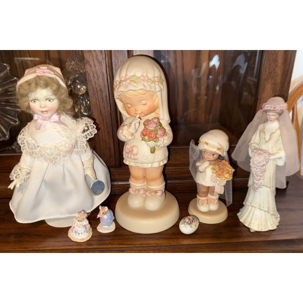  Precious Moments Porcelain Figurines & More