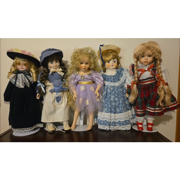 Doll Collection 15T