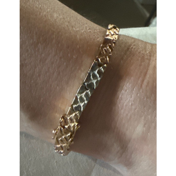 Stunning Stamped 14K Tri -Tone Gold Bracelet 7L