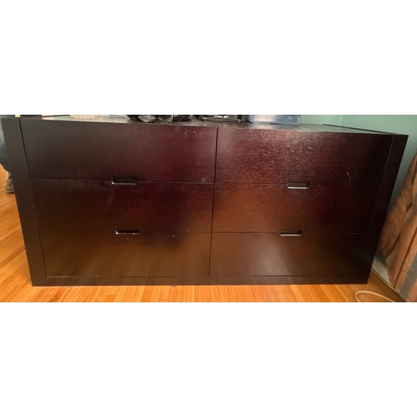 Six Drawer Dresser W/Mirror (matches Bed & Side Tables Lot#44)44"w x 18"d x 40" tall