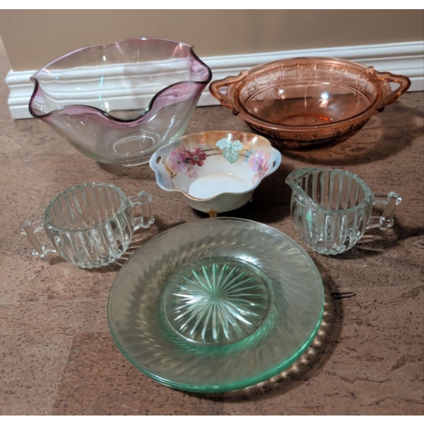 Assorted Vintage Glassware Collection 