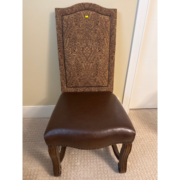 Lovely Chair 