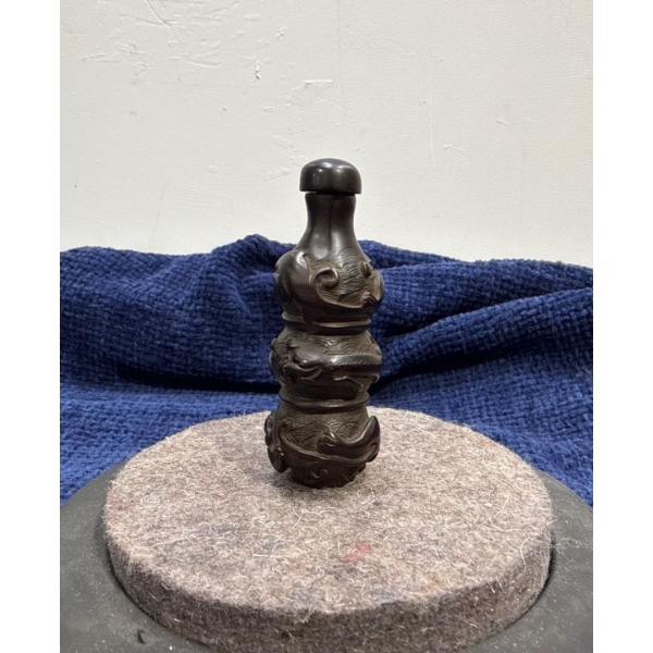 Wooden Carved Snuff Bottle 3H