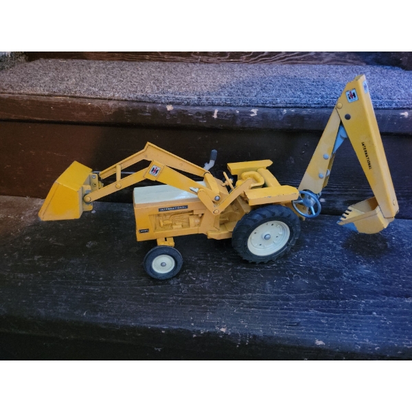 ERTL International 3444 Toy Tractor w/ Loader & Backhoe -Diecast Model 11L