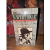Image 2 : Hollywood Collection Including 2 Humphrey Bogart Video Cassettes 