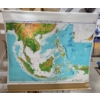 Image 1 : Denoyer-Geppert Visual-Relief Series Roll-Down Map of Southeast Asia