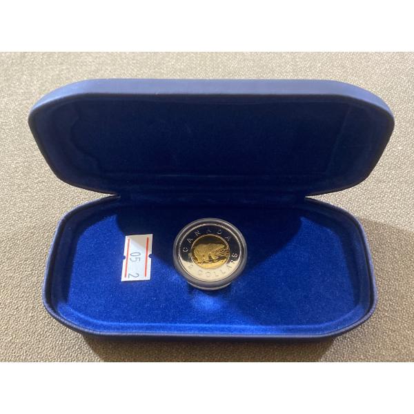 2000 Canadian $2 Polar Bear Coin in Special Presentation Case, with COA