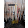 Image 1 : Lawn & Garden Essentials - Shovels Rake Pitch Fork Spade & More 