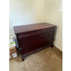 Image 2 : Dresser with mirror