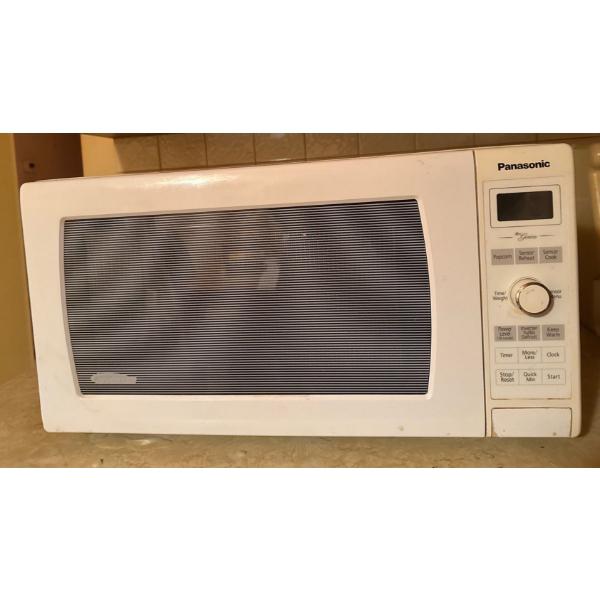 Panasonic Microwave, As Is 