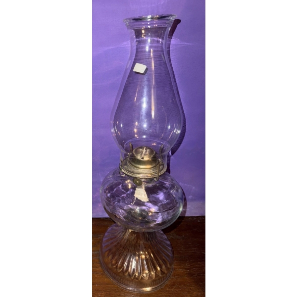 Vintage Eagle Clear Glass Kerosene Oil Lamp w/Burner & Chimney (13"tall)