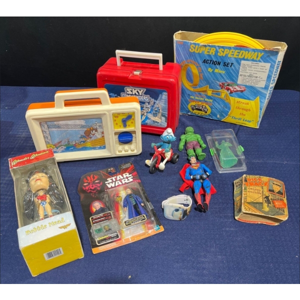 Vintage Toys with Dick Tracy Comics