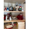 Image 2 : Kitchenware, Holiday Decor & More! 