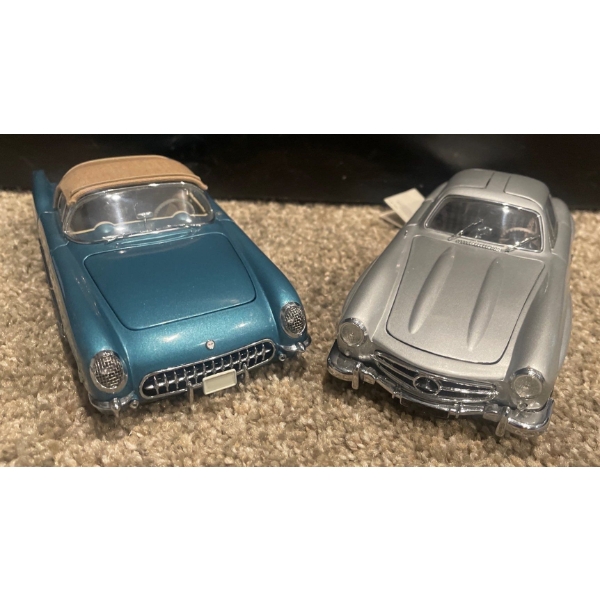 1954 Chevrolet Corvette/ 1954 Mercedes Benz 300SL