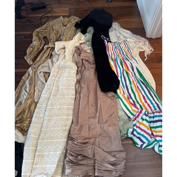 Collection Of Ladies Dresses - Formal Casual Sun Dressy Lacy & More Size M-L