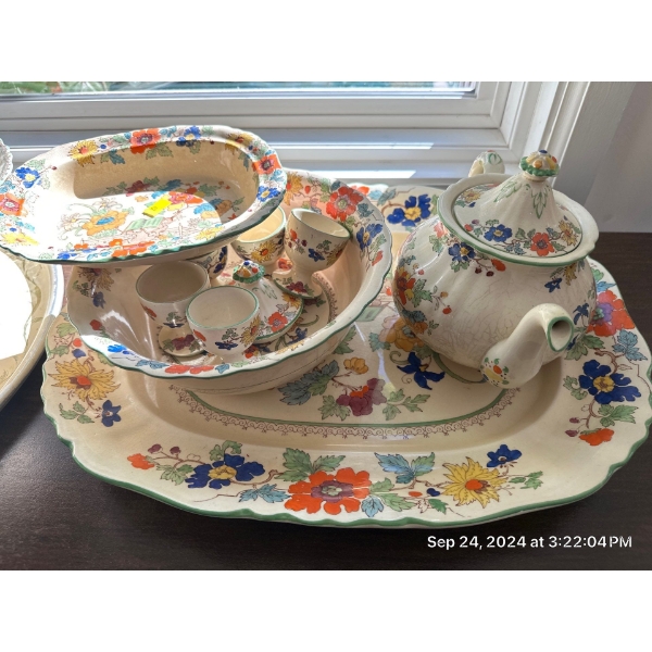Antique Masons England China Collection Floral;