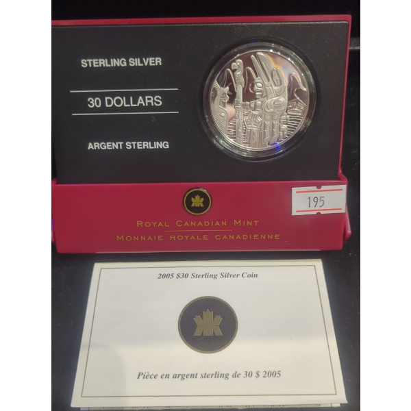 RCM 2005 A Blend of Heritage and Art The Totem Pole Silver 9.25 Coin 31.50g