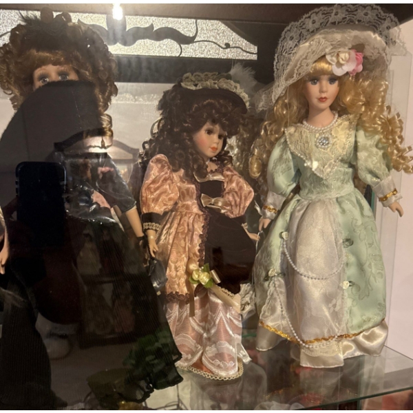 Delicately Crafted & Perfectly Polished Porcelain Doll Trio 13T - Black Gown