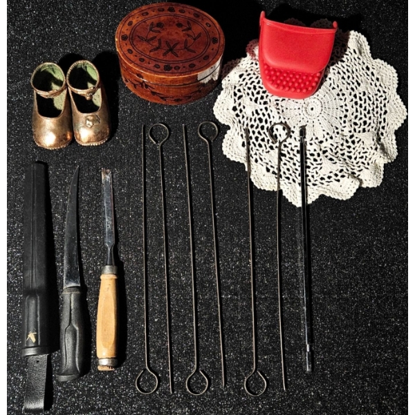 Mixed Vintage Household Lot