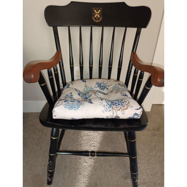 Queen's University Chair - Sapientia Et Doctrina Stabilitas Accent Chair   22" x 23" x 38" tall