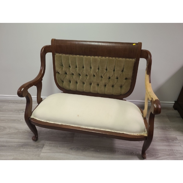 Vintage 2 seater with fabric padding (not fully upholstered) - 45W, 40T, 22D