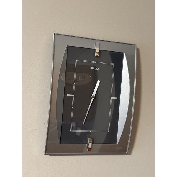 Seiko Battery Powered Wall Clock - 13T 