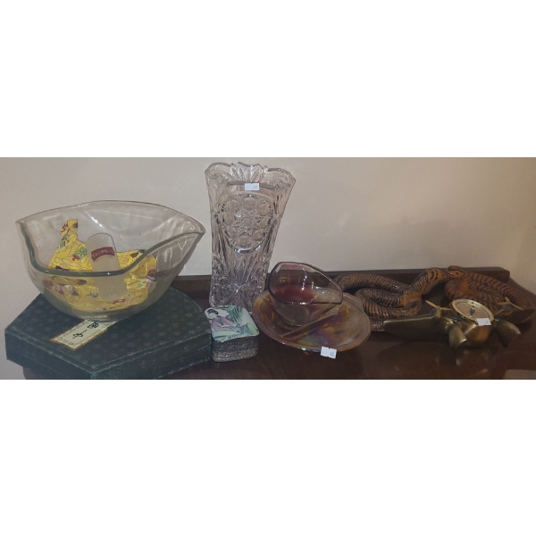 Flower Vase 10 T, Writing Set, Sarsaprilla Plane Clock 13 W, 4.5 T and More!