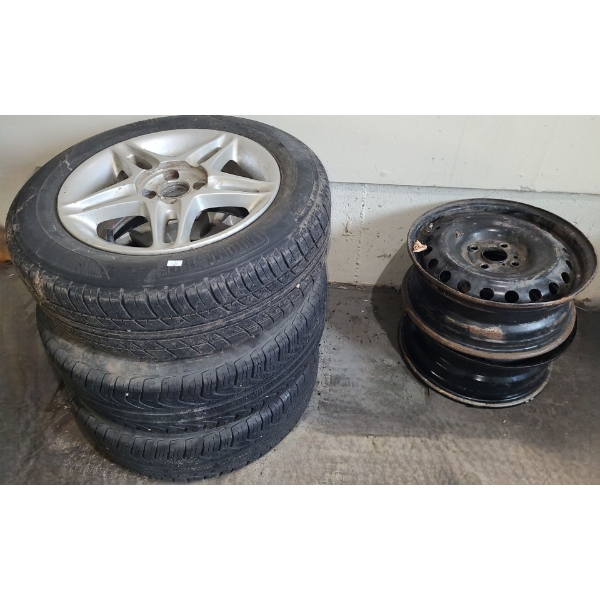 Motomaster Three Tires 185/65 R15 88 H and 2 Rims 