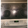 Image 2 : GE Stove Model JS630DF5CC w/ Flat Surface 30 W, 16 D, 16 T 