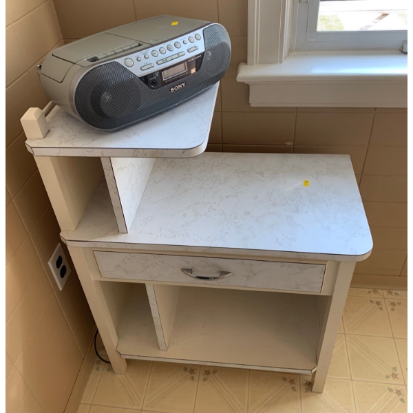 End Table (25W, 14D, 35T) w/ Radio (Sony)