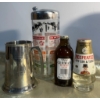 Image 3 : Barware Lot Featuring Figural Lamp, Miniature Whiskey Bottles, and Bar Accessories
