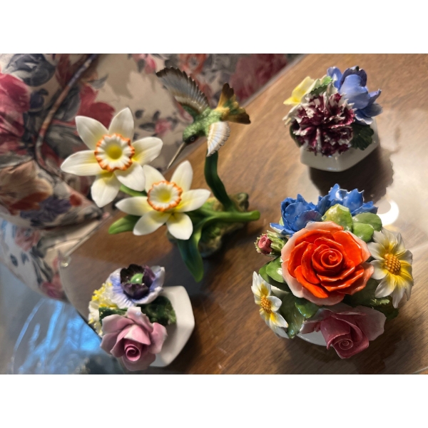 Radnor Bone China floral arrangement,hand painted with Vintage Andrea by Sadek Hummingbird and Daffo