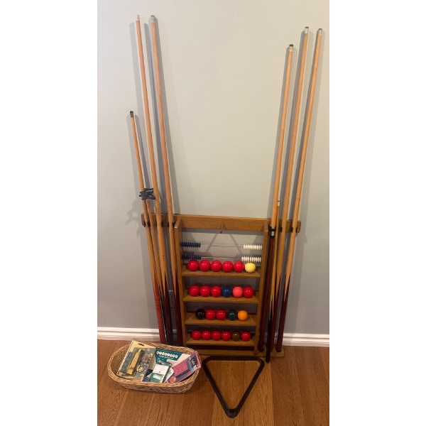 Billiard Pool Cue Rack w/Snooker Balls, Triangle, Chalk & Pool Sticks/Cues