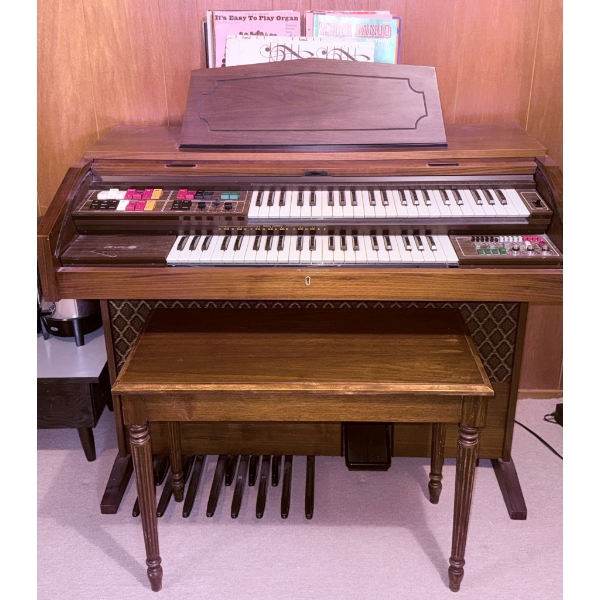 Galanti Console Organ with Bench and Pedals